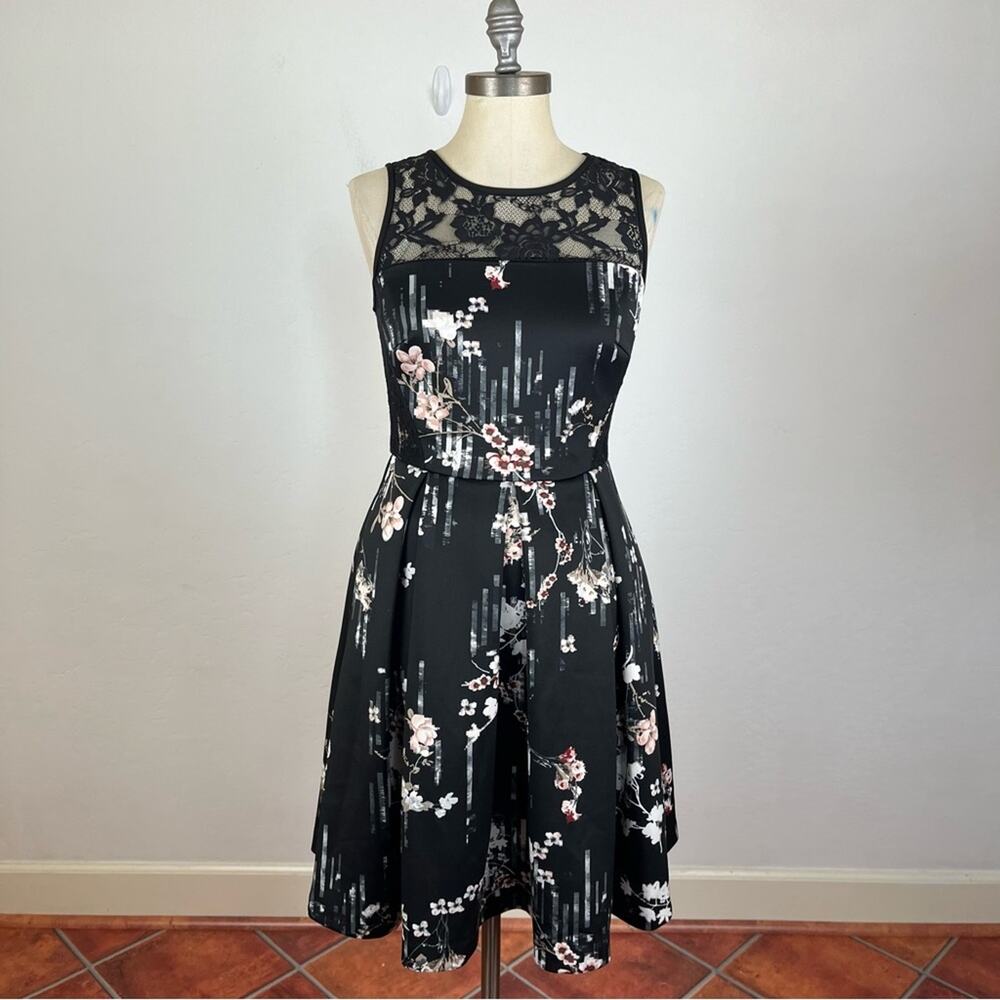 White House Black Market Floral Print Fit Flare Dress